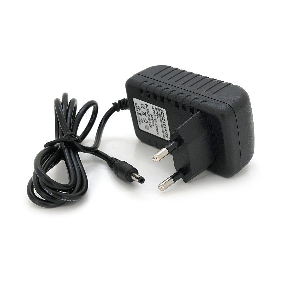 Адаптер питания импульсный XS0920 9В 2А 18 Вт штекер 3,5/1,35 (YUT_V6487)