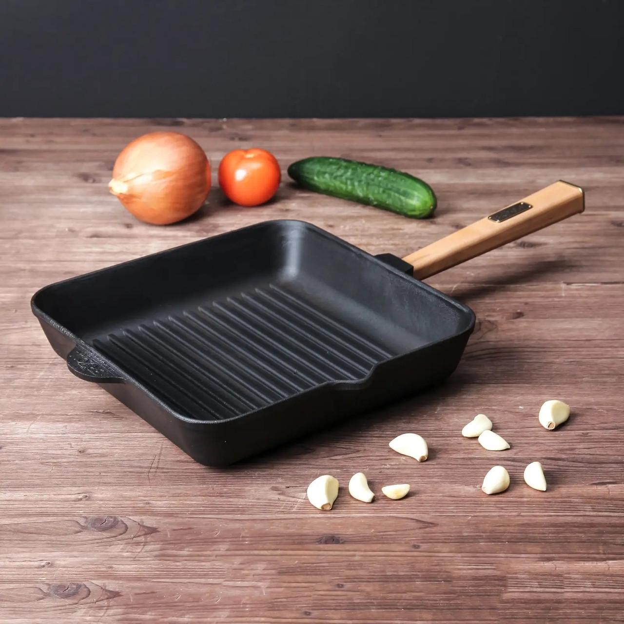 Сковорода-гриль чугунная чугунная квадратная Brizoll Optima 26x26 см (O262650G-P) - фото 7