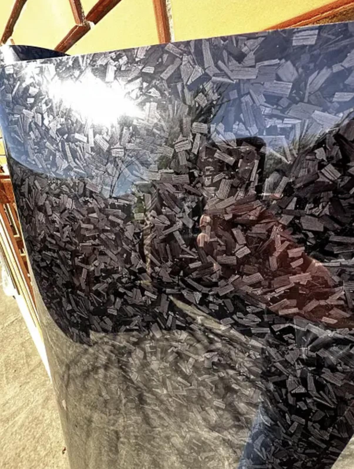 Плівка самоклеюча СONGSHANG під кований ломаний карбон супер глянцева 100x150 см (1838596681) - фото 8 Плівка самоклеюча СONGSHANG під кований ломаний карбон супер глянцева 100x150 см (1838596681) - фото 8