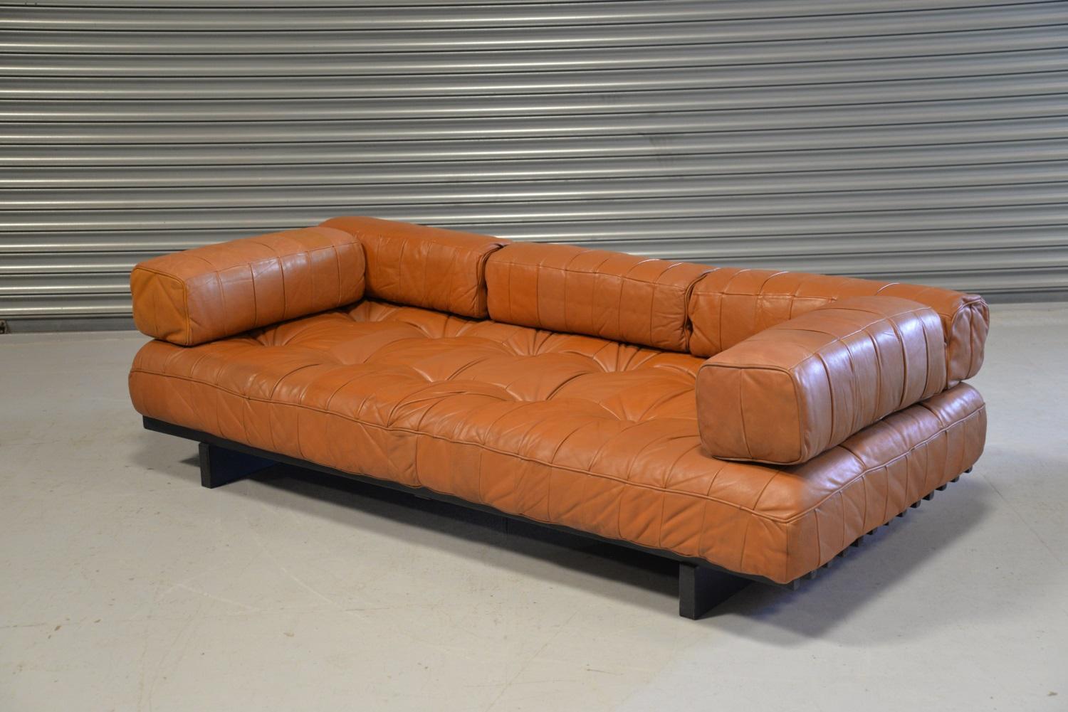 Диван мягкий JecksonLoft Кип на деревянном каркасе искуственная кожа 57х90х140 см Коричневый (0147) - фото 2 Диван мягкий JecksonLoft Кип на деревянном каркасе искуственная кожа 57х90х140 см Коричневый (0147) - фото 2