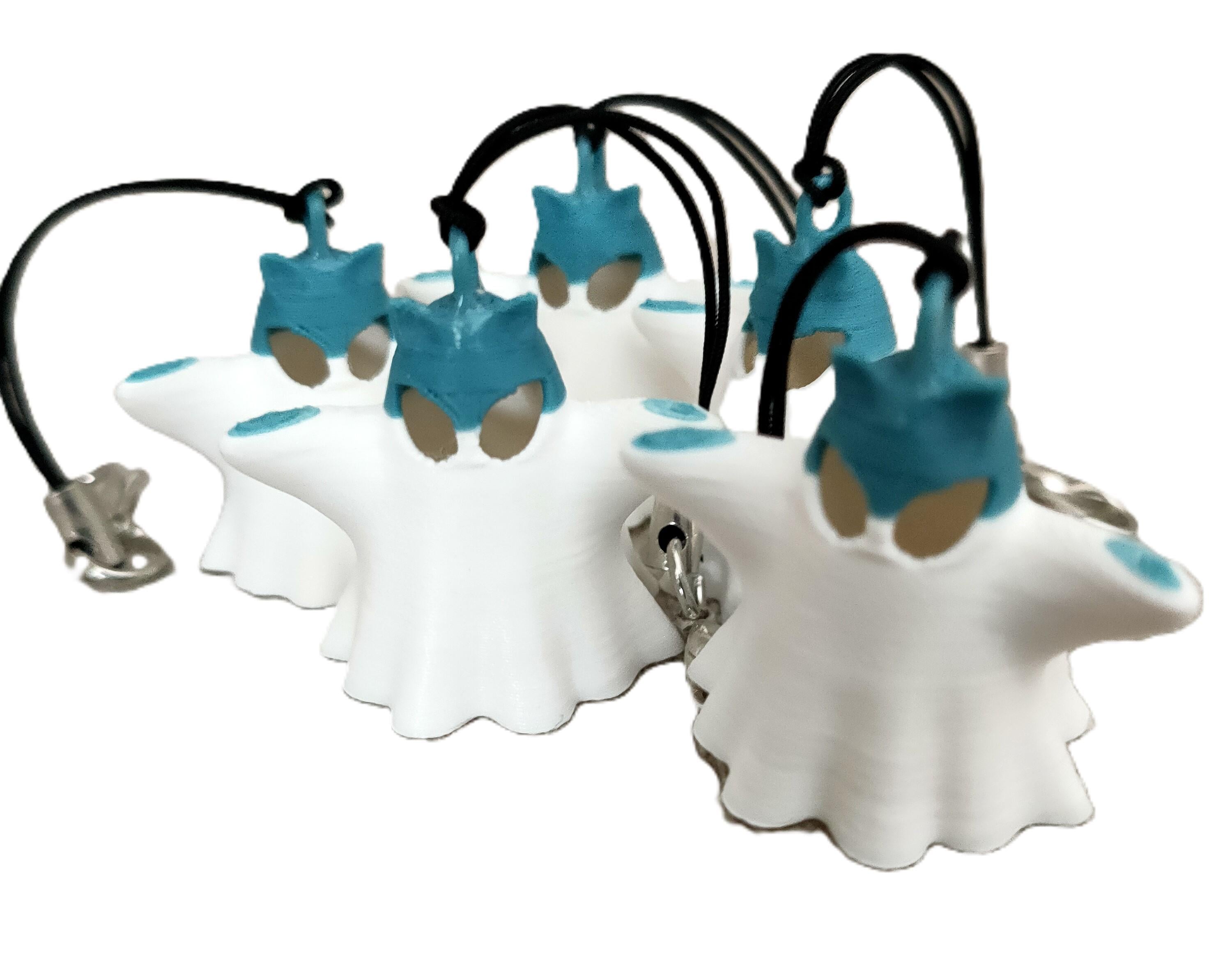 Брелок Пять призрачных котят 30х22х28 мм Бело-голубой (PRK-02G-BBL)