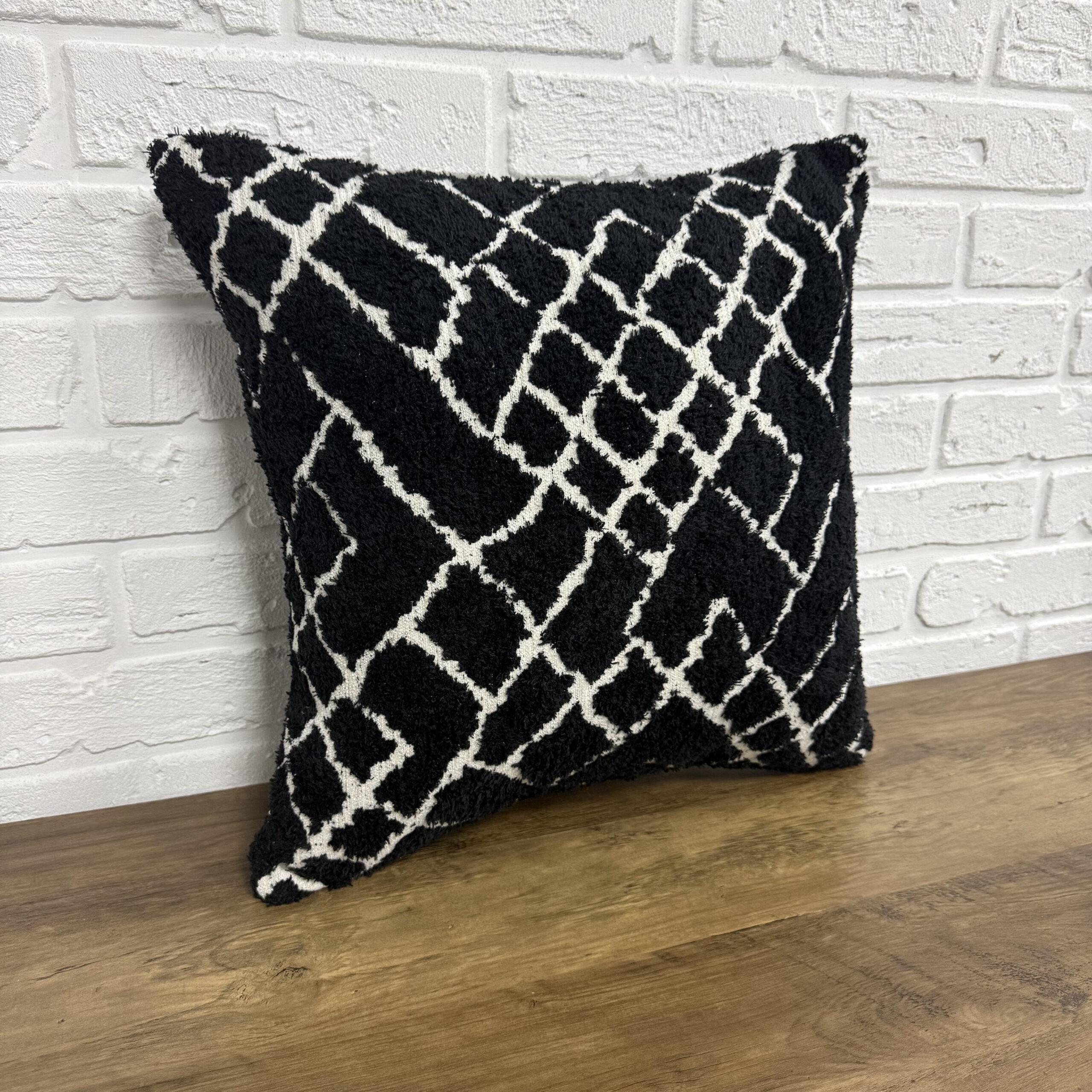 Подушка Comfort Home Giraffe шенилловая 40х40 см