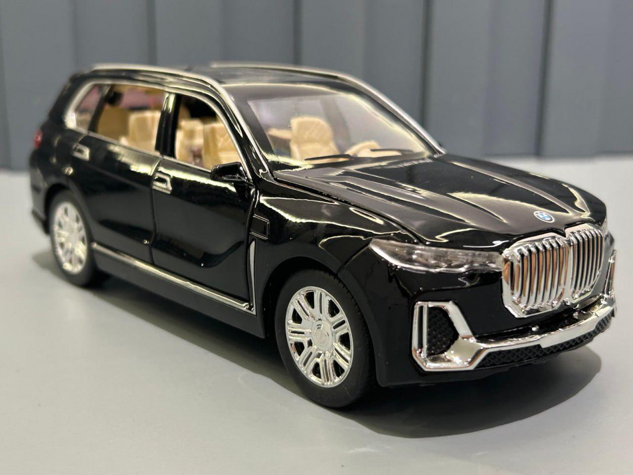 Машинка TK Union Group BMW X7 1:24 звук свет/инерция/подвижные элементы Черный (GT-05545)