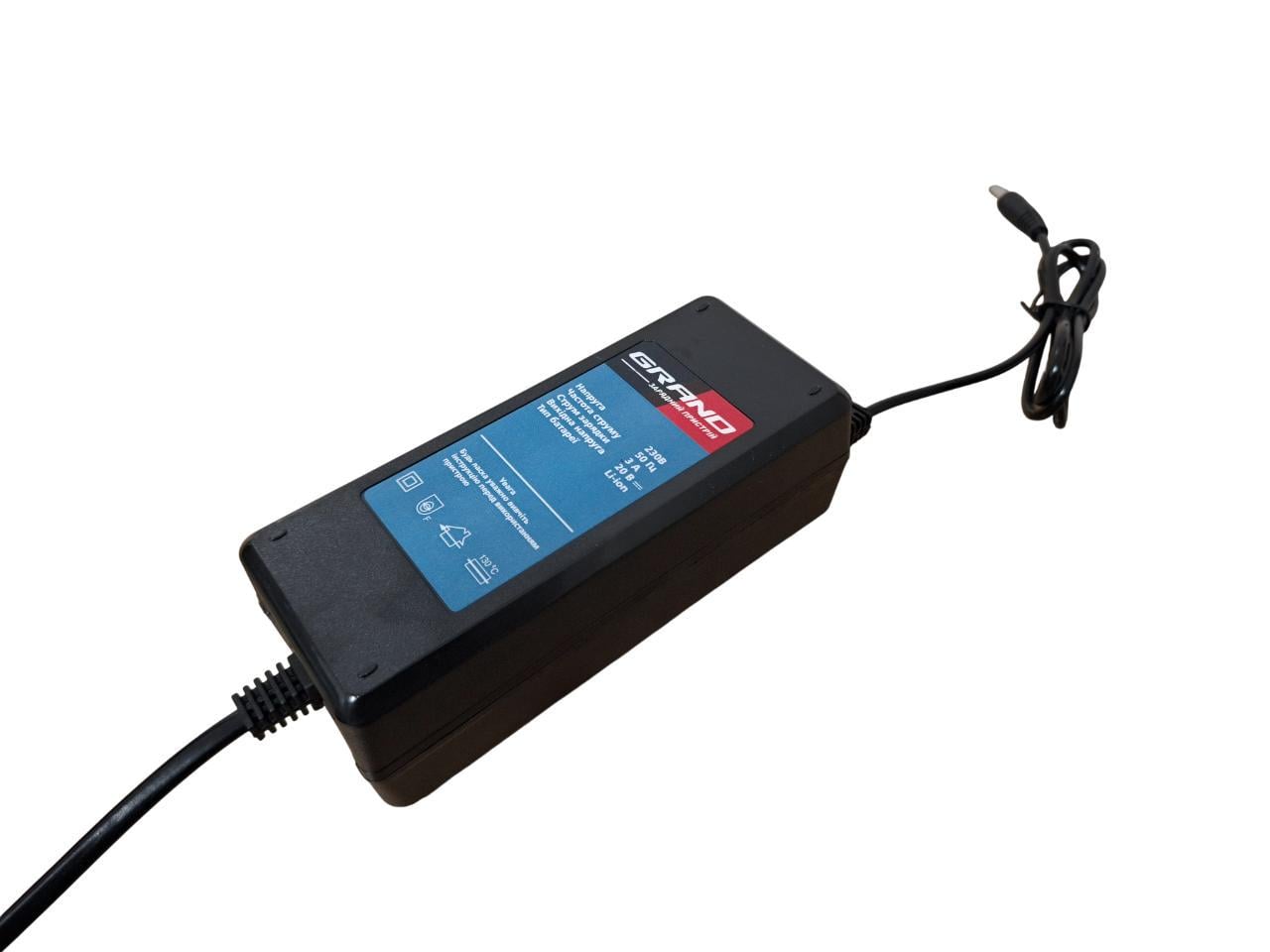 Зарядное устройство штекерное Grand 20В 3A (6592)