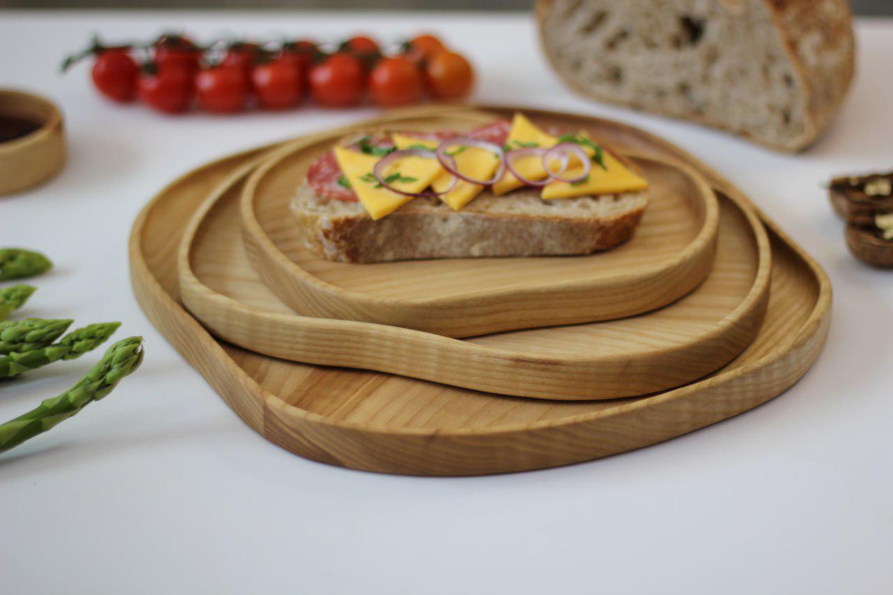 Набор тарелок из натурального дерева 3 шт. Ясень (WDB-34.4.1) Набор тарелок из натурального дерева 3 шт. Ясень (WDB-34.4.1)