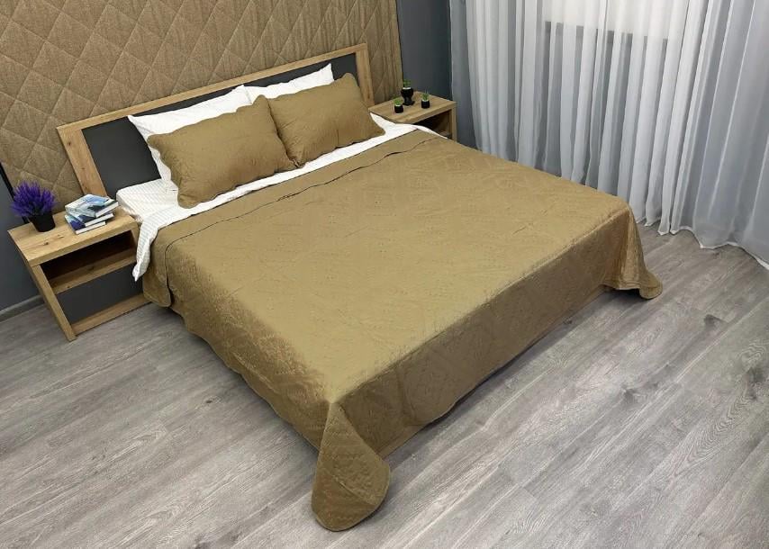Покривало на ліжко стьобане Expo Trade 220х220 см/наволочки 50х70 см Гірчичний (85-151)