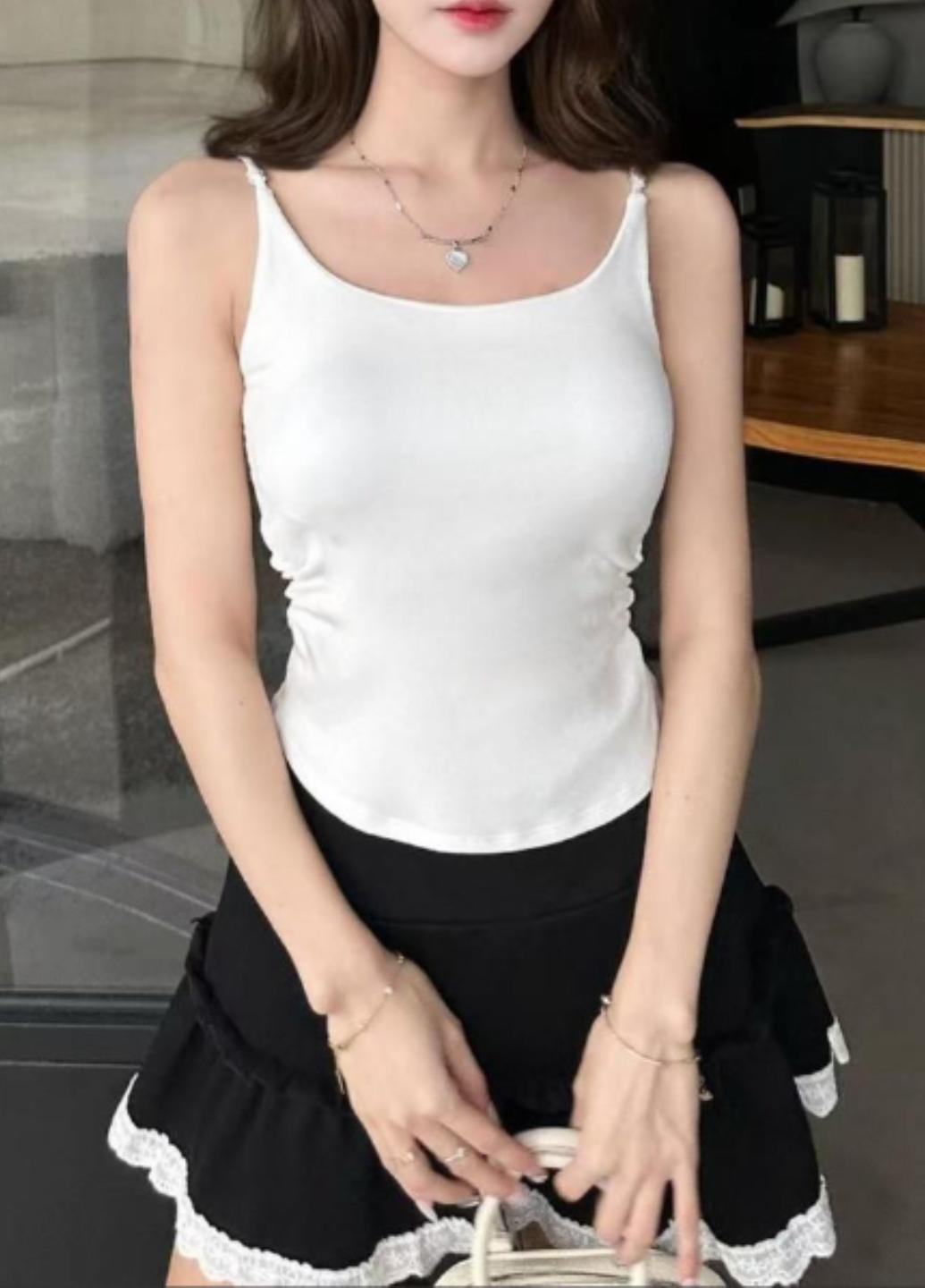 Майка жіноча Style and Comfort з вкладишами One size Білий (1866-42-01) - фото 7 Майка жіноча Style and Comfort з вкладишами One size Білий (1866-42-01) - фото 7