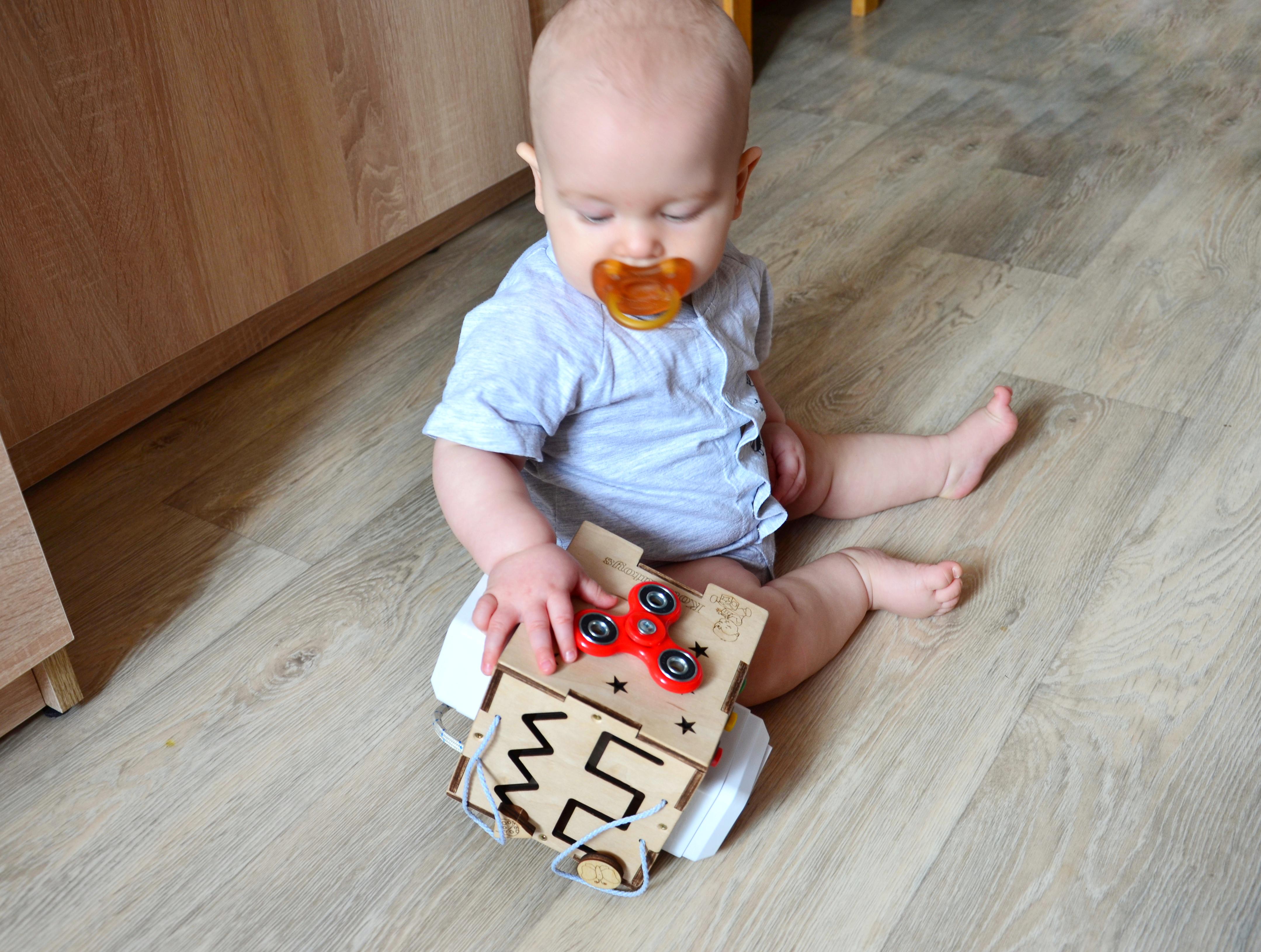 Бизикуб детский KolodaToys Mini 12х12х12 см Разноцветный (1212чс) - фото 2