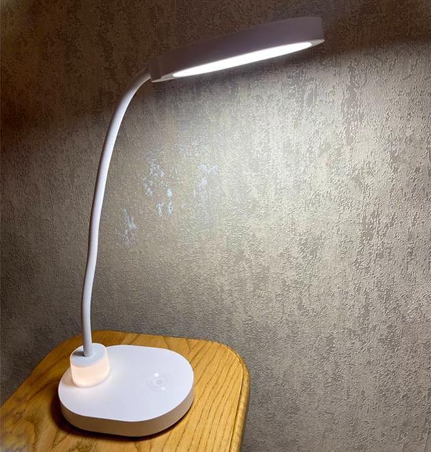 Лампа нічник настільна акумуляторна 2400 mAh гнучка сенсорна 3 режими світла LED 4200K Білий