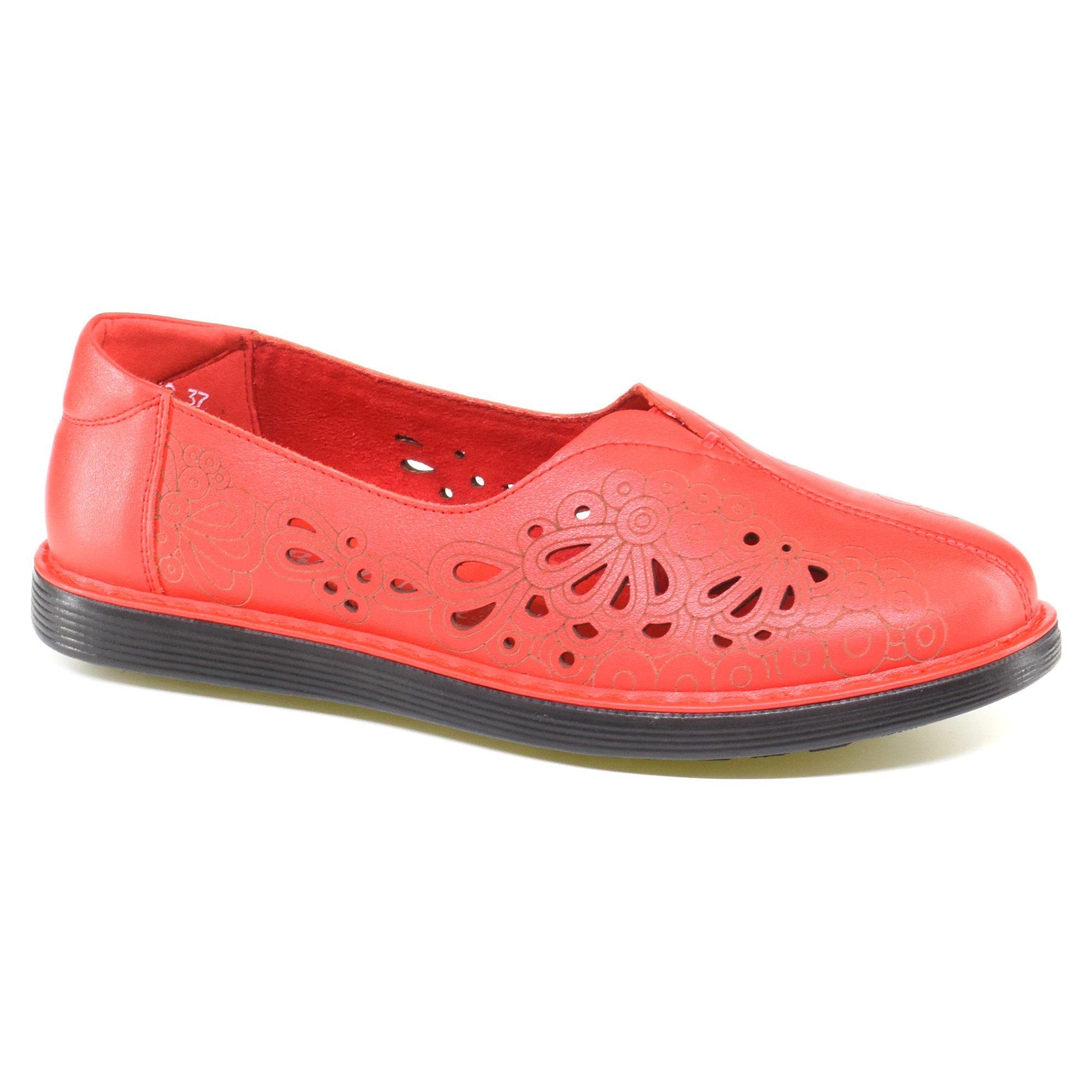 Туфли-лоферы женские весенние Baden р. 41 Красный (089036-41)