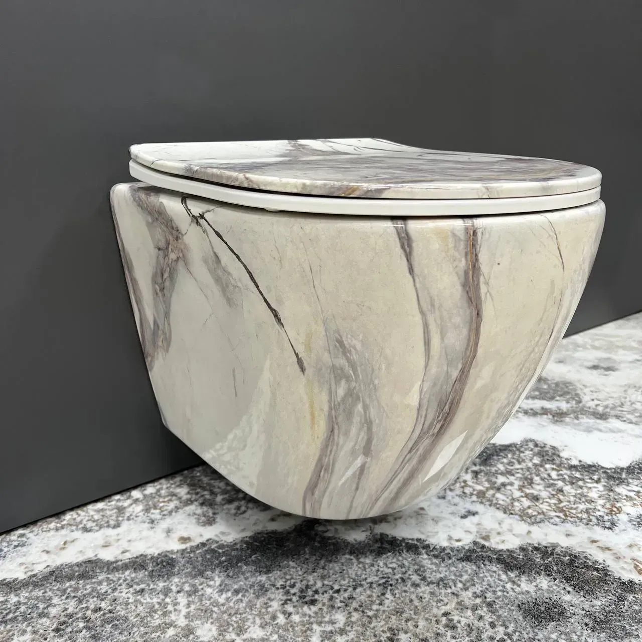 Унітаз підвісний VBI Vulcano безобідковий 480x360 мм Бежевий (RM-VBI-020404)