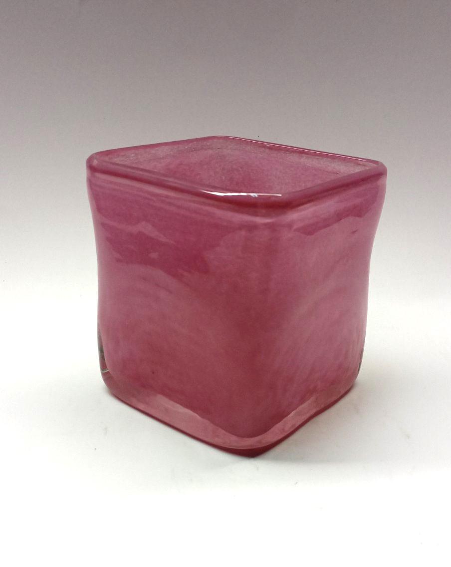 Ваза стеклянная Гутняр 12х12х12 см Розовый