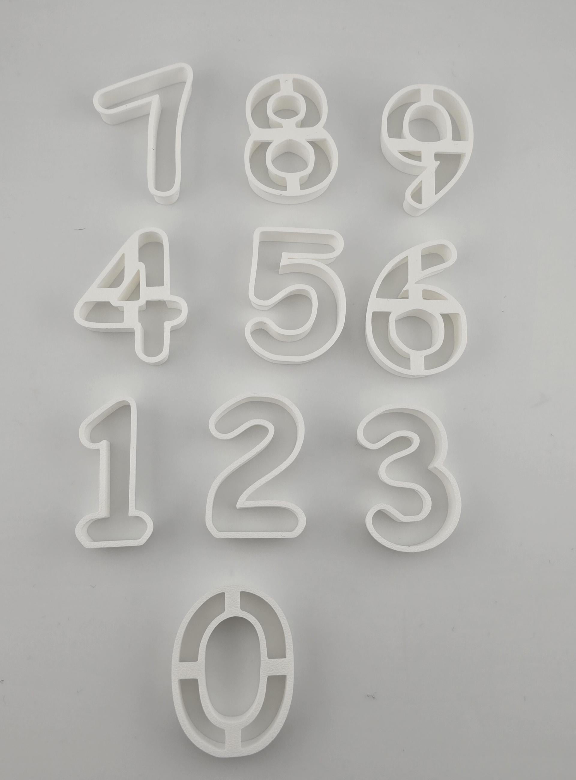 Формочки для печива у вигляді цифр (0339) Формочки для печива у вигляді цифр (0339)