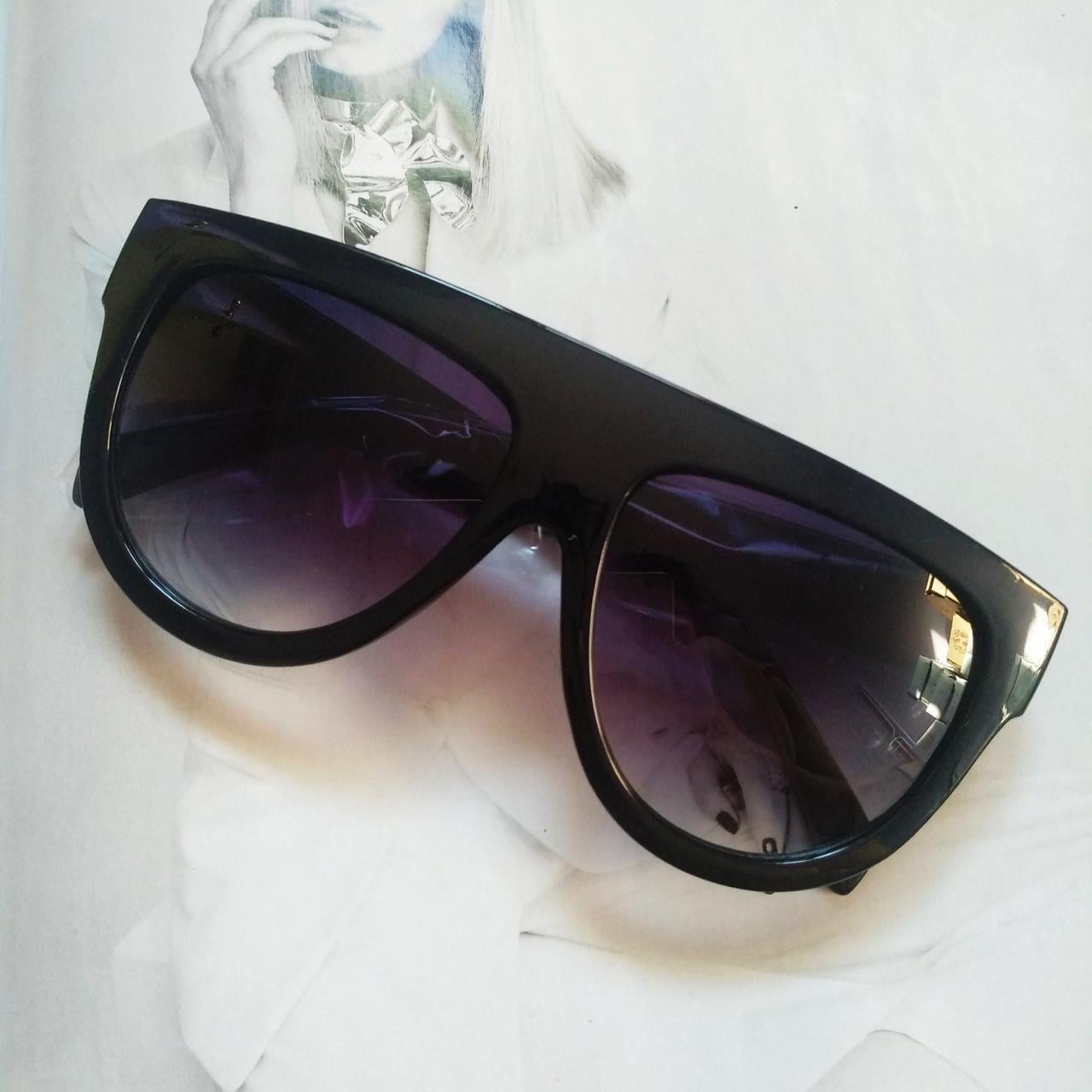 Солнцезащитные очки 02