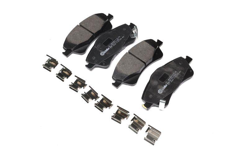 Колодки гальмівні дискові BREMBO Toyota Auris Avensis передні (P 83 109)