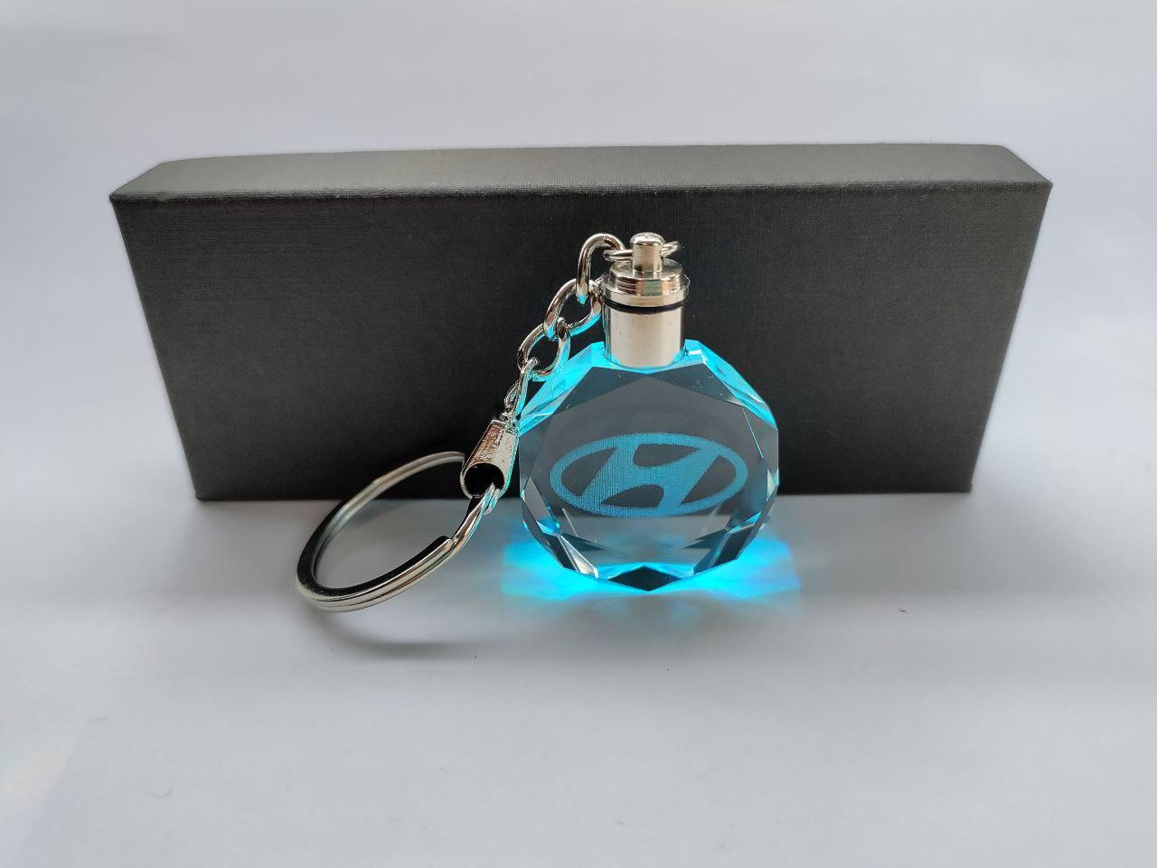 Брелок LED Кристалл HYUNDAI (1211912948)