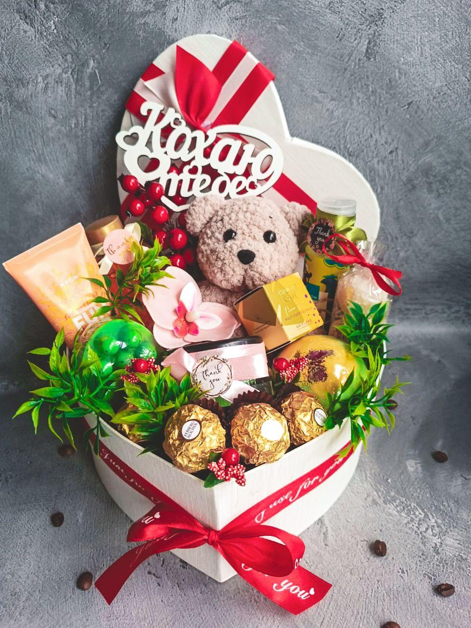 Подарунковий бокс для жінки (2238333953)