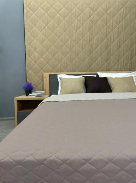 Покривало двостороннє Decorator Ultra Sonic Microfiber 180х215 см Сіро-коричневий/Бежевий (85-017) - фото 3 Покривало двостороннє Decorator Ultra Sonic Microfiber 180х215 см Сіро-коричневий/Бежевий (85-017) - фото 3
