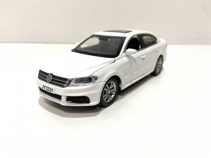 Машинка TK Union Group 1:32 Volkswagen Passat Auto Expert 29335 Білий