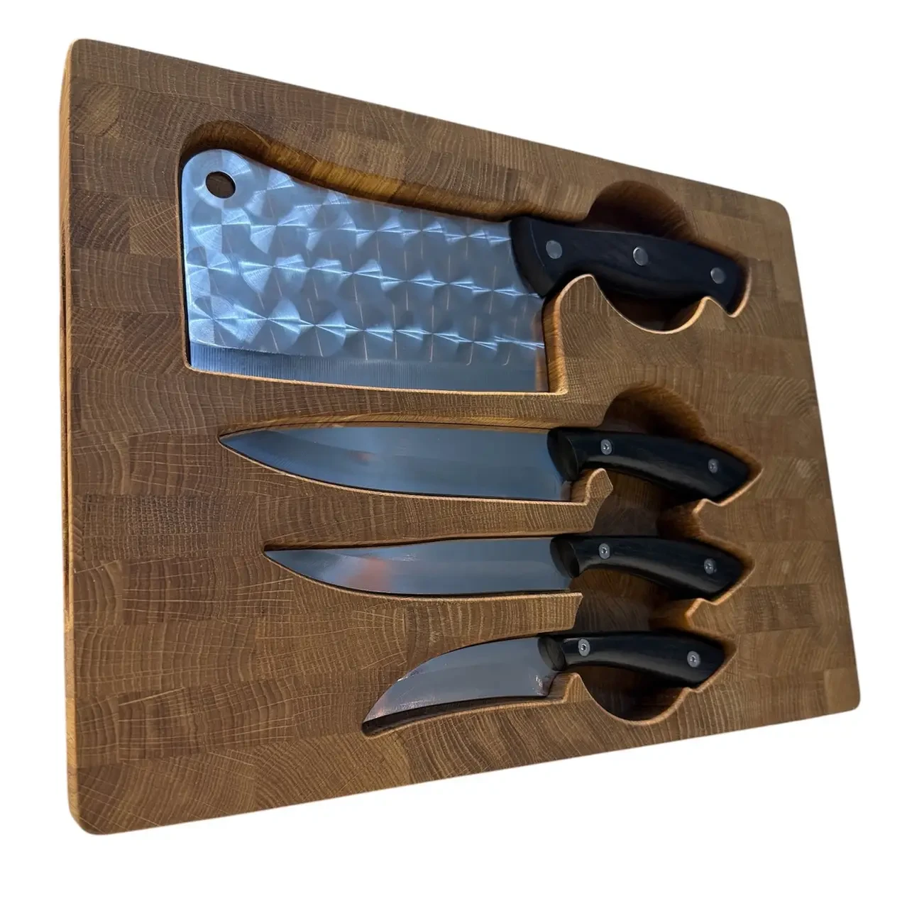 Набір кухонний Gorillas BBQ DS44 дошка обробна торцева з сокиркою Луска та ножами 5 пр. (27722375) - фото 4 Набір кухонний Gorillas BBQ DS44 дошка обробна торцева з сокиркою Луска та ножами 5 пр. (27722375) - фото 4