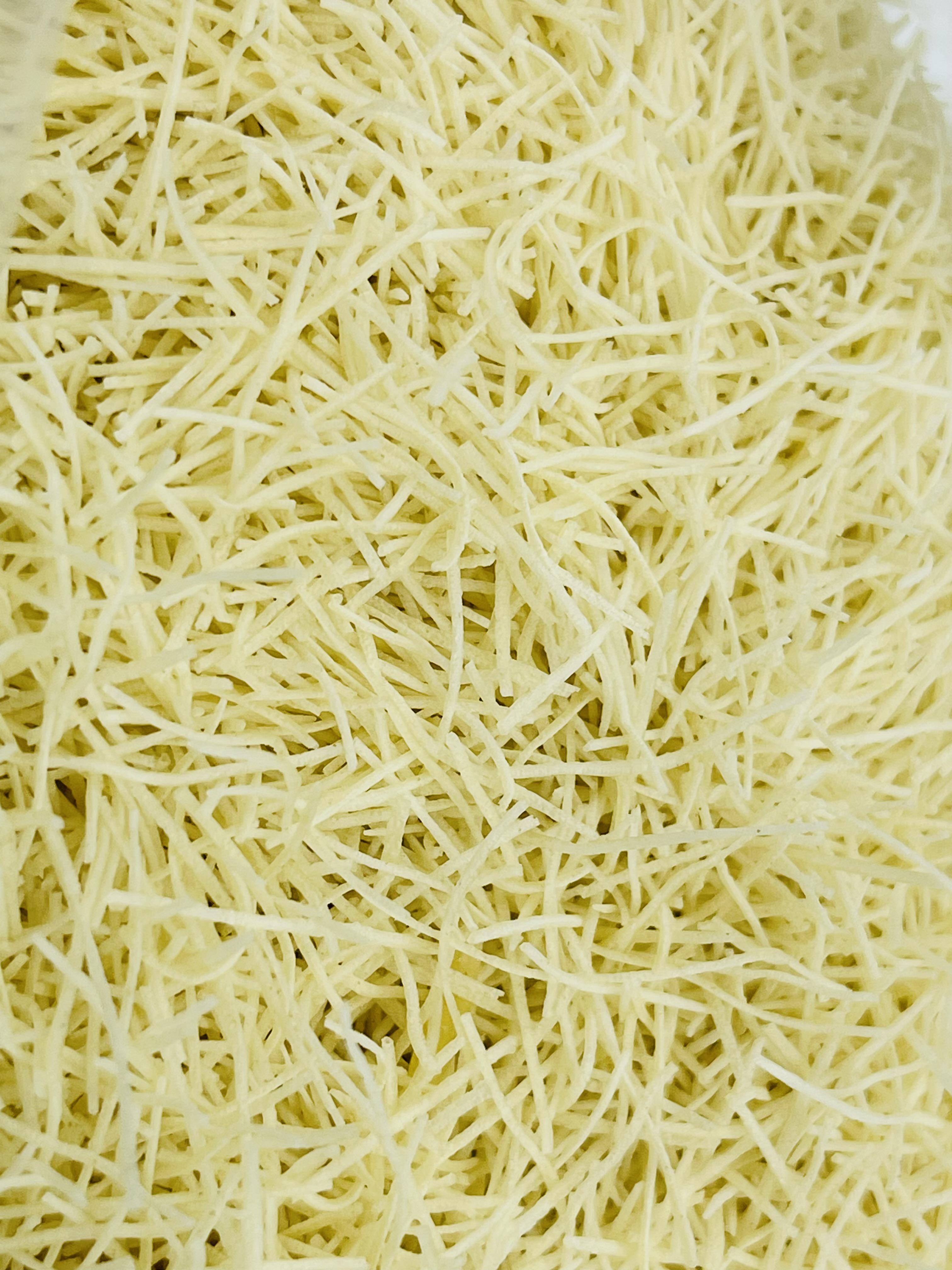 Тесто нежареное Катаифи GAZIOĞLÜÇLER для дубайского шоколада 0,5 кг (28276336) - фото 2 Тесто нежареное Катаифи GAZIOĞLÜÇLER для дубайского шоколада 0,5 кг (28276336) - фото 2