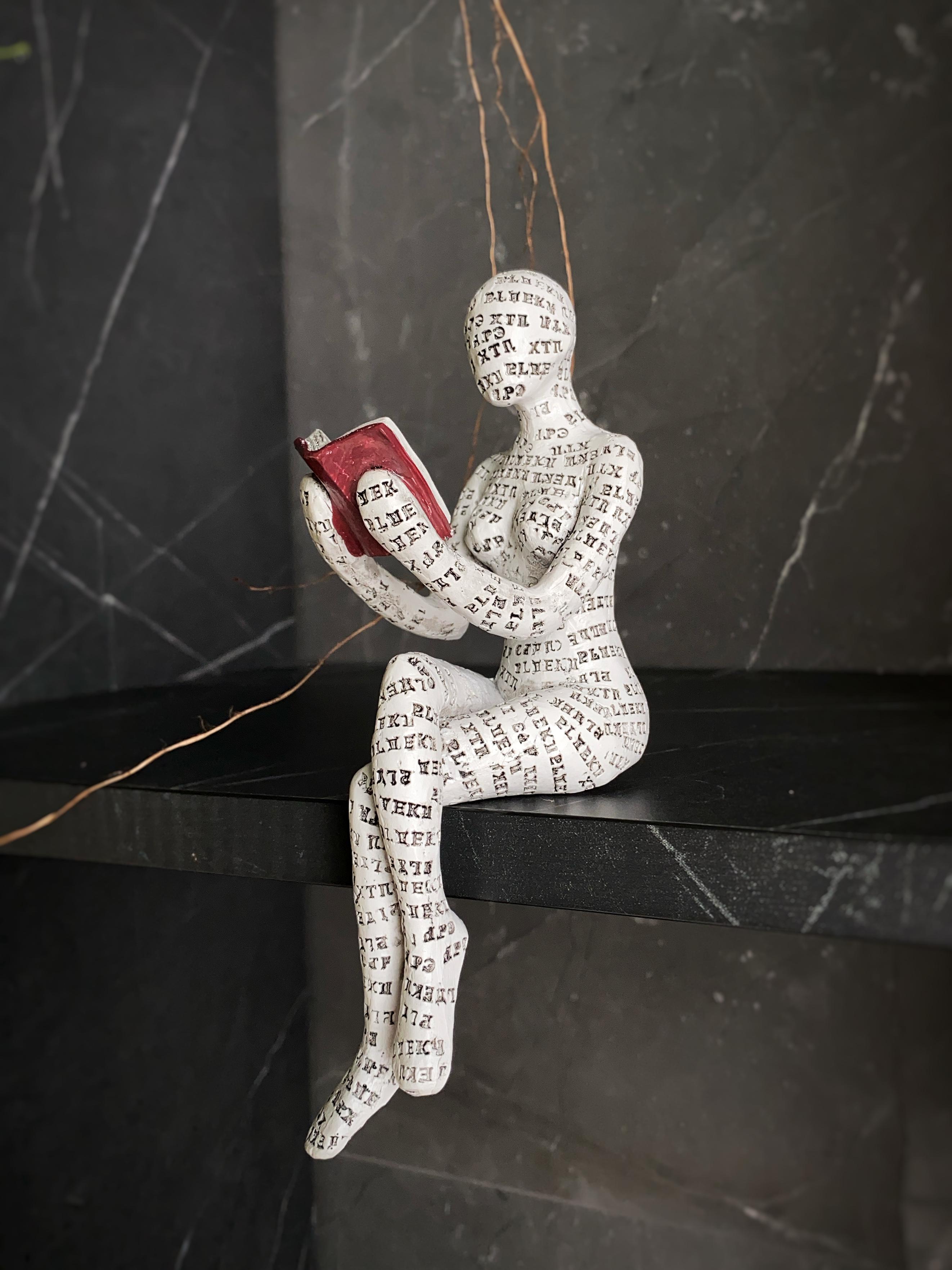 Статуетка Тиша Читання 18,5х6,5х9,5 см