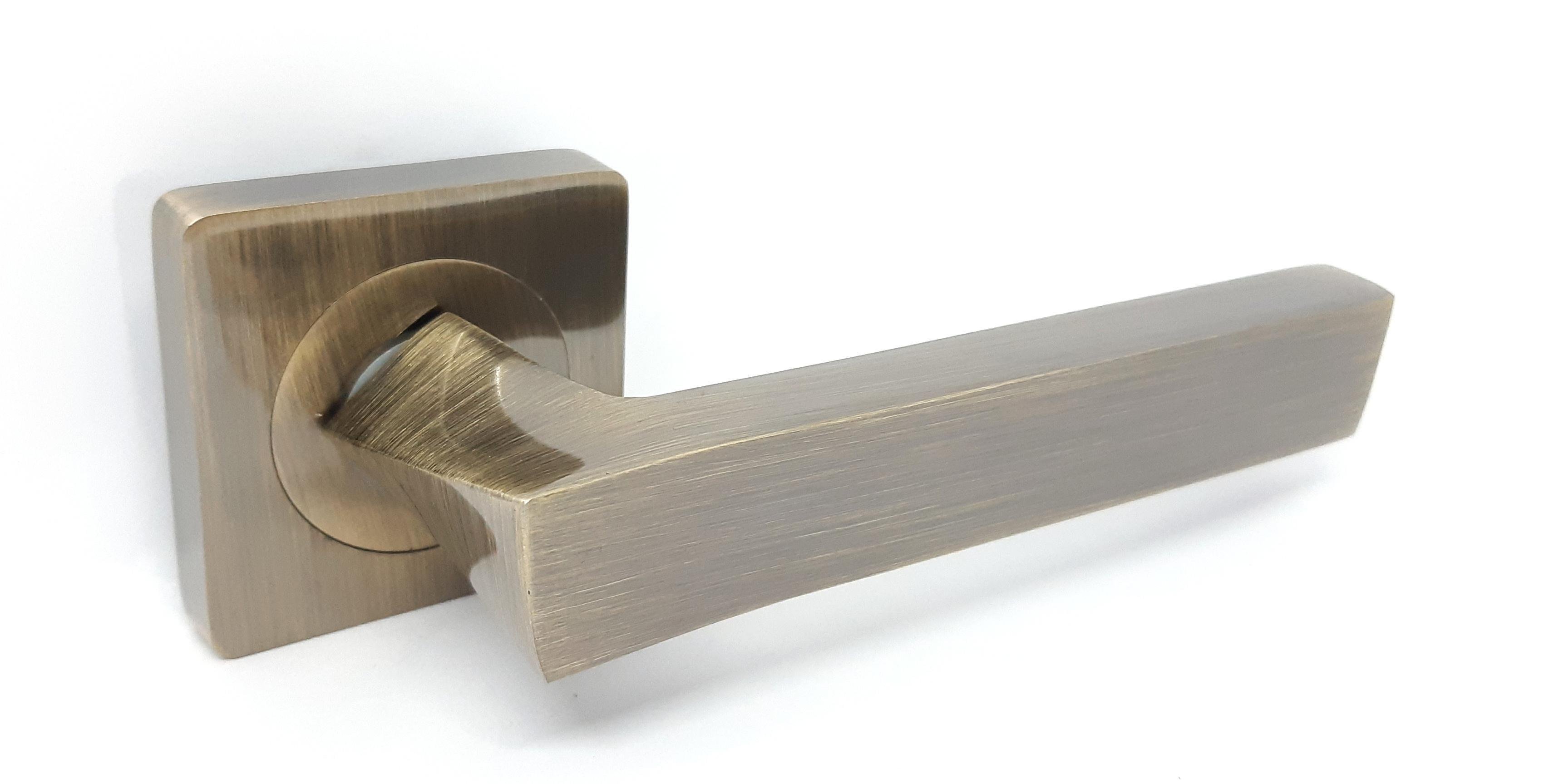 Ручка Kedr на розетке квадрат R8.157-AL AB Старая бронза