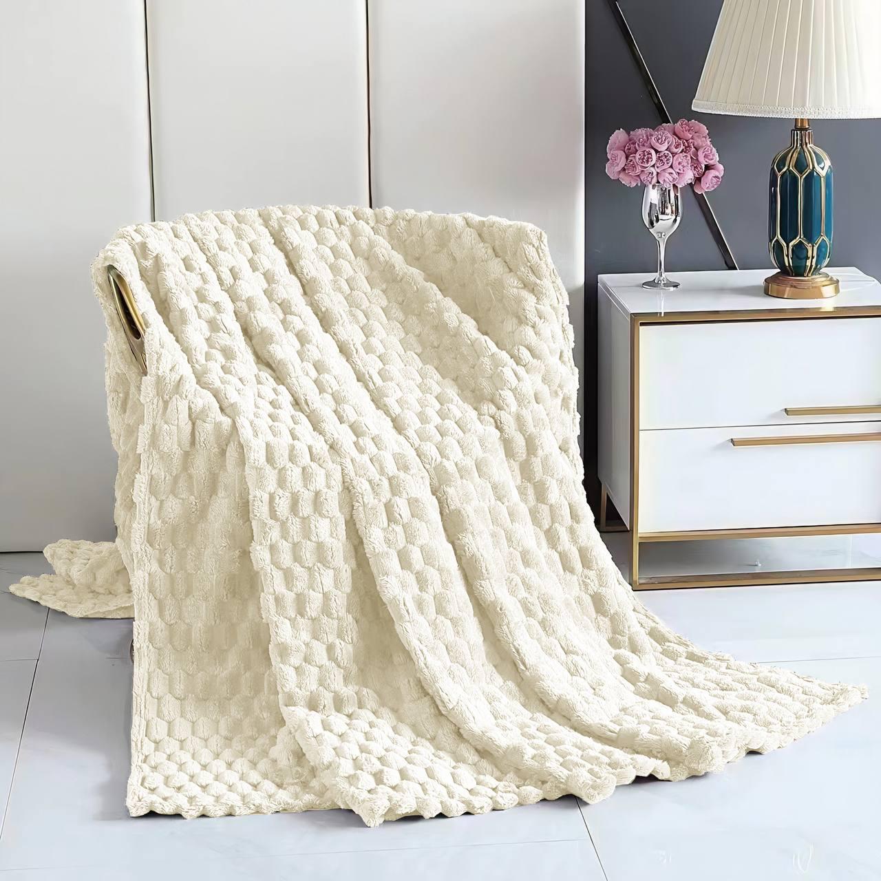 Плед двуспальный Malloory Home Соти 180x200 см Молочный (1812-3)