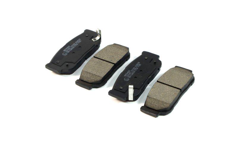Колодки тормозные дисковые задние Jakoparts Kia sorento Ssangyong (J3610403)