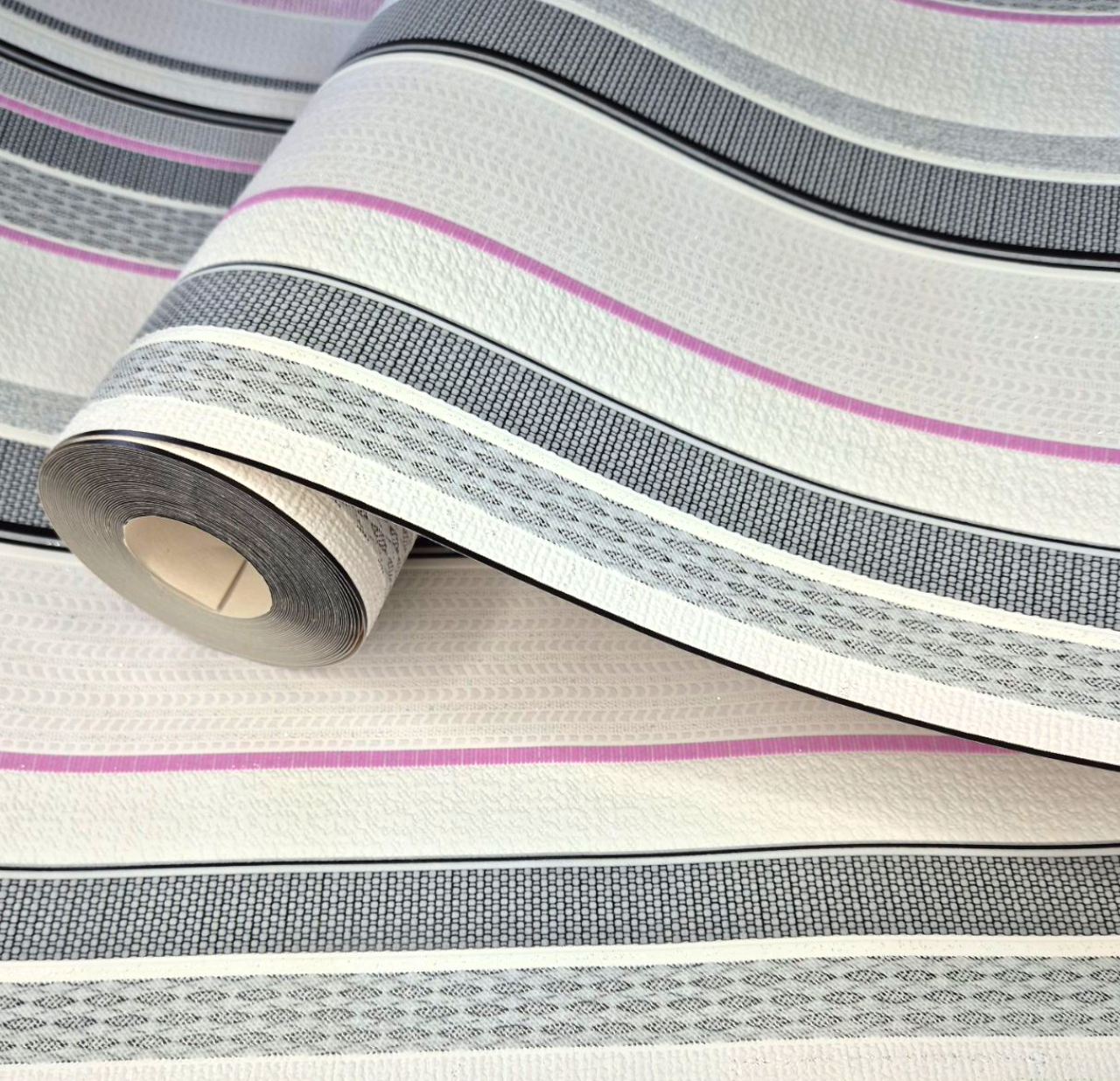 Обои виниловые 334-06 в полоску на белом фоне для кухни/коридора/спальни 10x0,53 м Черный Серый (2560547794)