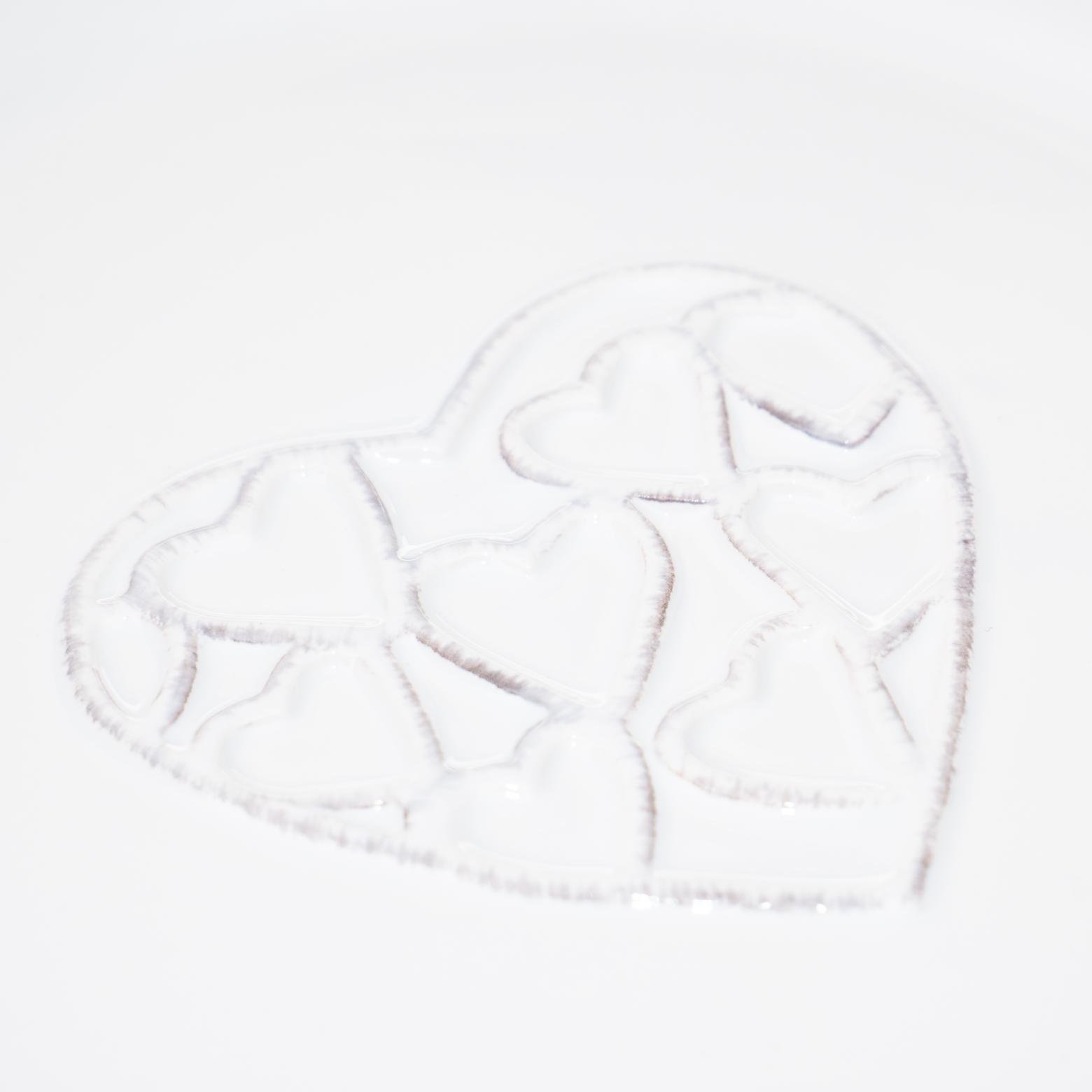 Тарілка десертна Elisey Серця 19,5 см (010AS) - фото 2 Тарілка десертна Elisey Серця 19,5 см (010AS) - фото 2