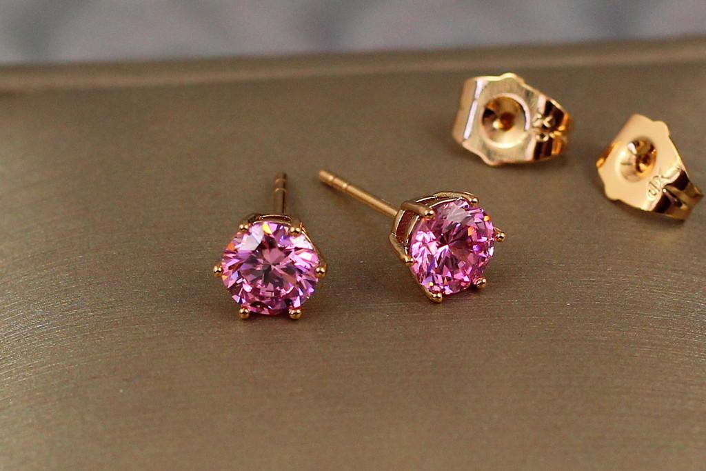 Сережки гвоздики Xuping Jewelry рожевий фіаніт на шість кріплень 6 мм Золотистий (1933578247)