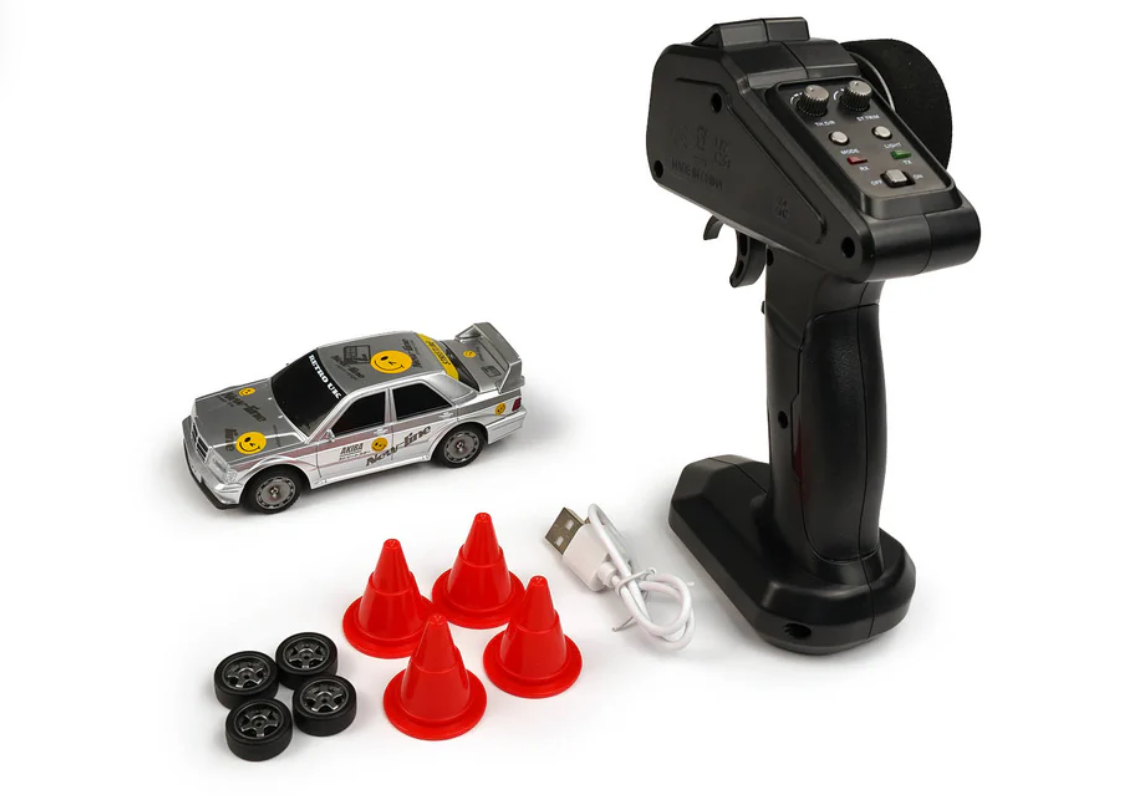 Радиоуправляемая дрифт-машинка Mercedes W201 Mini Drift 1:43 4WD до 15 км/ч LED-подсветка (К2-1)