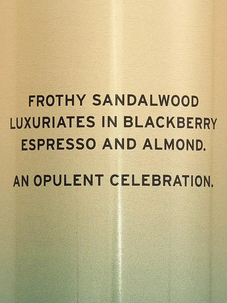 Спрей для тела Victoria's Secret Santal Berry Silk Fragrance Mist 250 мл (26692103) - фото 2 Спрей для тела Victoria's Secret Santal Berry Silk Fragrance Mist 250 мл (26692103) - фото 2