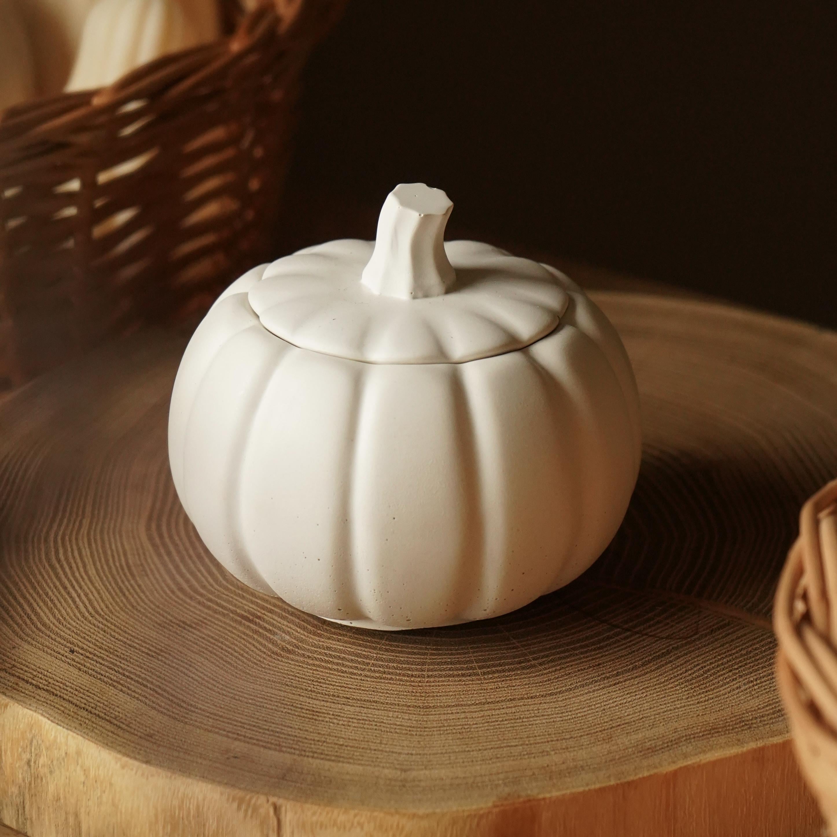 Свічка ароматична Jungli Гарбуз Білий