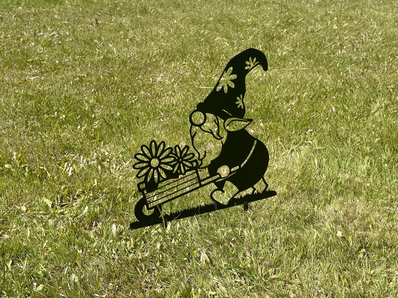 Садовая фигура Гном-цветовод металлическая для двора/террасы/сада (DCR003) - фото 5 Садовая фигура Гном-цветовод металлическая для двора/террасы/сада (DCR003) - фото 5