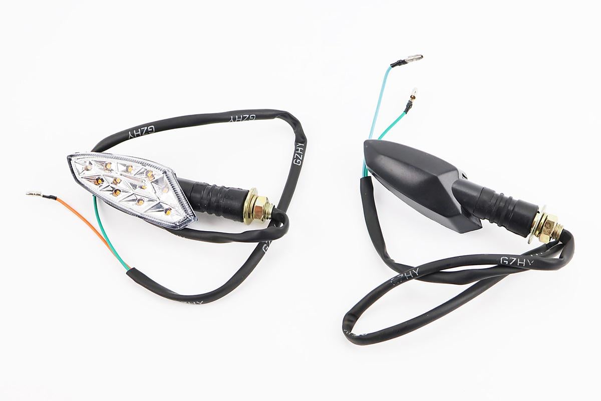 Повороты задние правый левый к мотоциклу Viper-Zongshen ZS200A-3 LED резьба 10 мм 104x32 мм (210272)