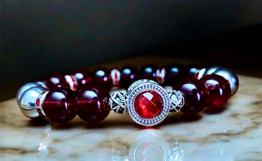 Браслет LITAURS натуральный камень гранат/гематит с металлическими вставками М 15-17 см (251113) - фото 4 Браслет LITAURS натуральный камень гранат/гематит с металлическими вставками М 15-17 см (251113) - фото 4