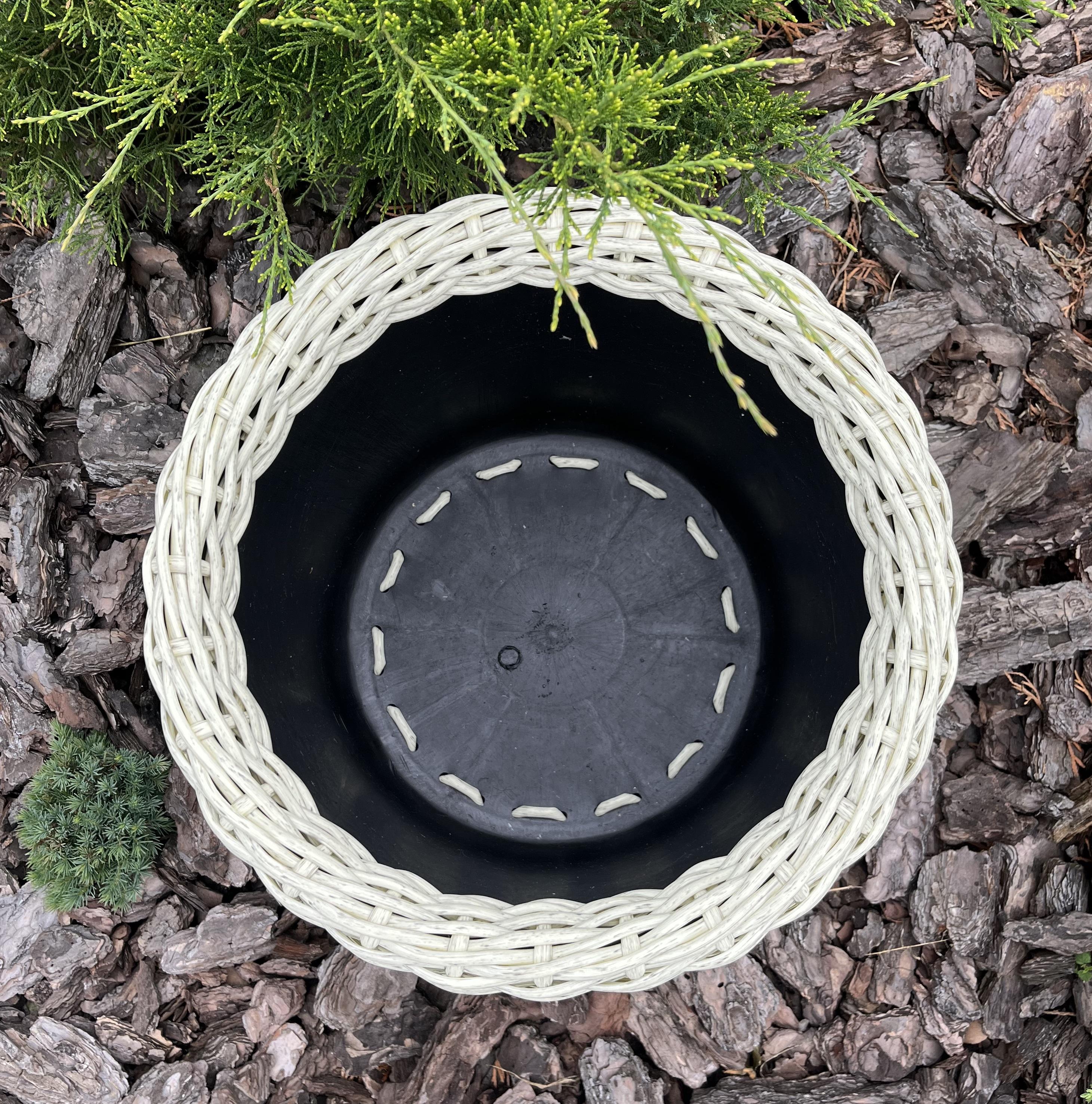 Кашпо для цветов из искусственного ротанга 16 л Слоновая кость (27922276) - фото 2 Кашпо для цветов из искусственного ротанга 16 л Слоновая кость (27922276) - фото 2