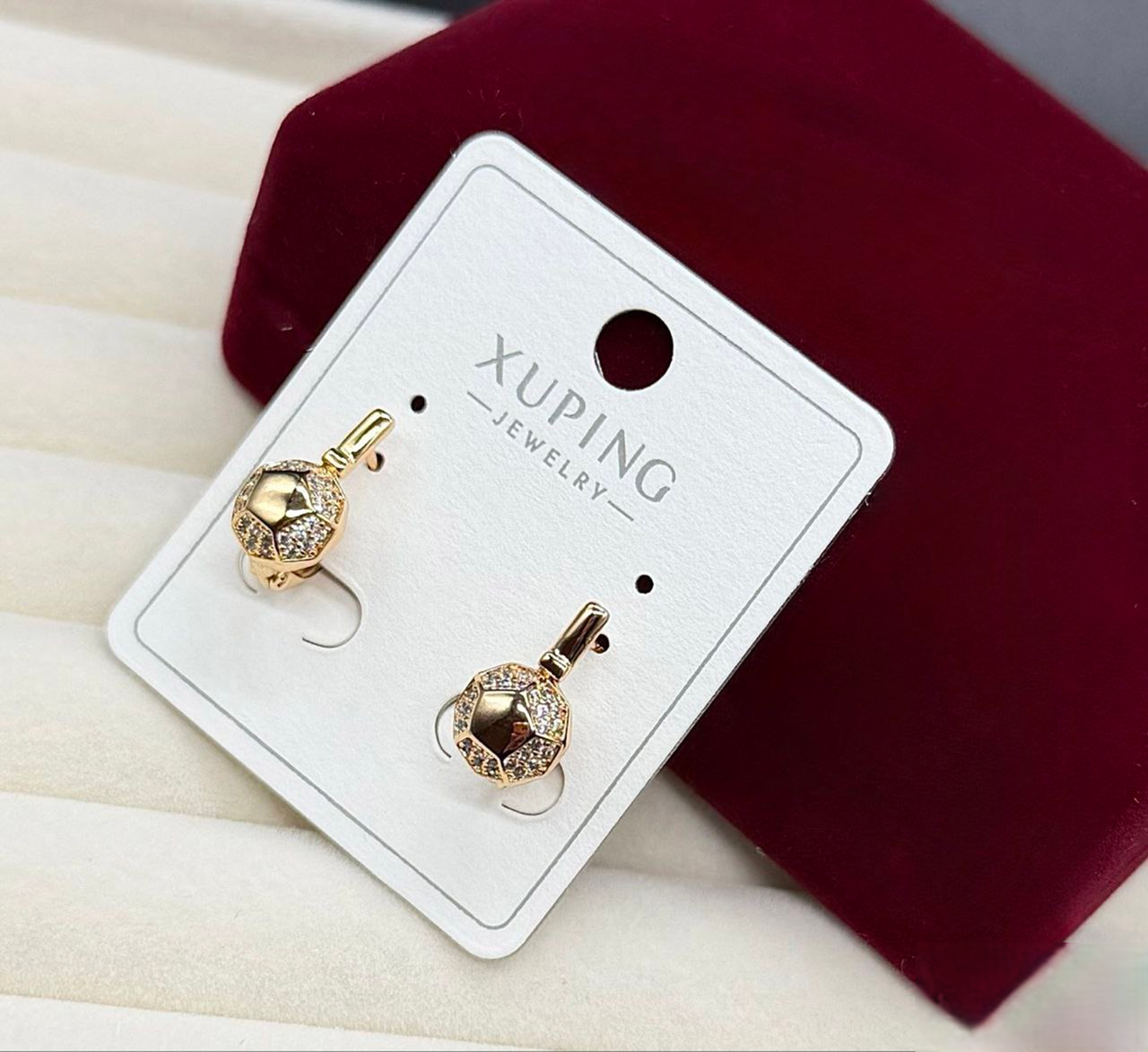 Серьги Xuping гипоаллергенное медицинское золото с подвесным элементом и камнями (2906528495)
