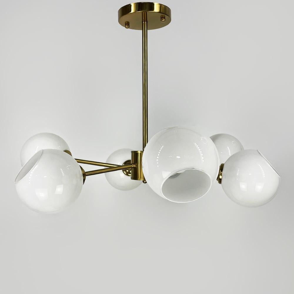 Люстра на 6 белых глянцевых плафонах Латунь (F 68/6 AB)
