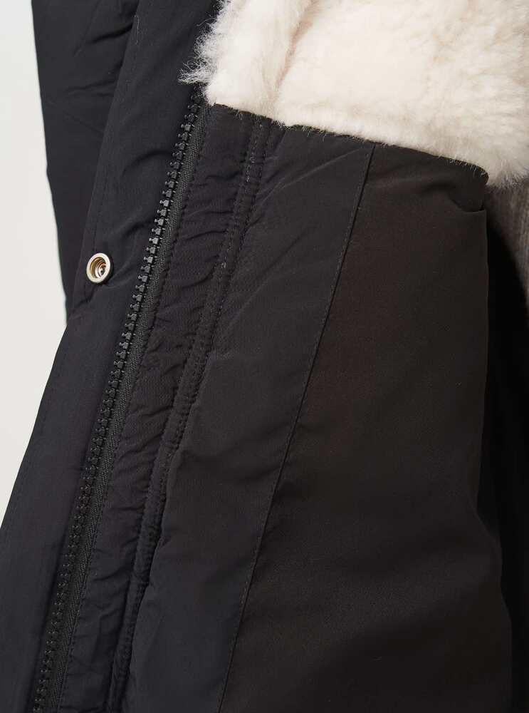 Пальто жіноче Lusskiri 9686x53 XL Чорний (192882-3) - фото 2 Пальто жіноче Lusskiri 9686x53 XL Чорний (192882-3) - фото 2