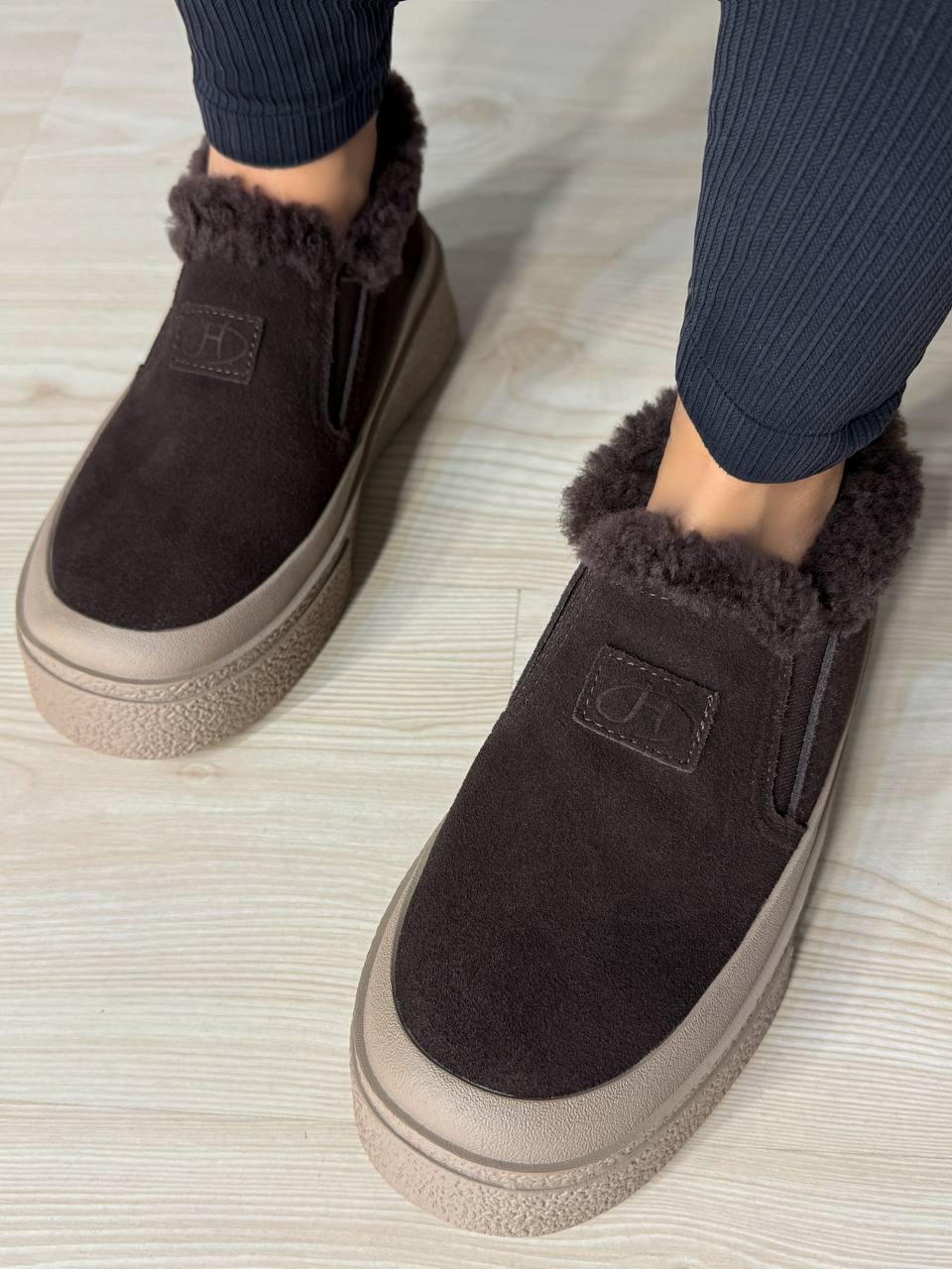 Черевики жіночі Hengji 660-2 замшеві кеди на хутрі р. 39 Коричневий (5806) - фото 2 Черевики жіночі Hengji 660-2 замшеві кеди на хутрі р. 39 Коричневий (5806) - фото 2