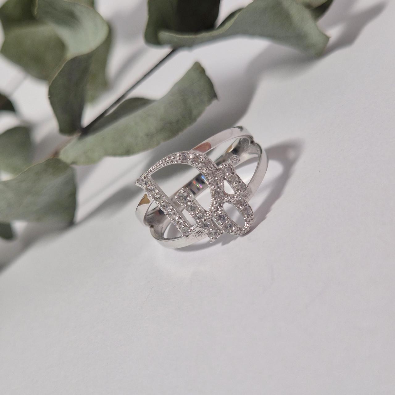 Кольцо с белыми камнями серебро 925 пробы родированное 2,18 г р. 17,5 (782рр)