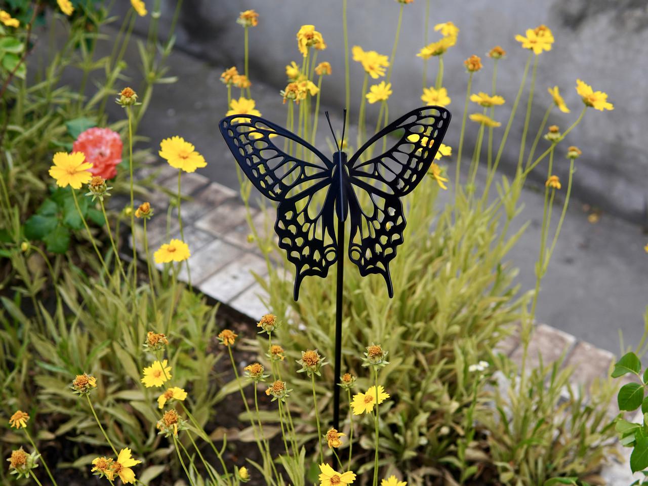 Садовая фигура Бабочка ласточкин хвост металлическая для сада/подворья/клумбы (DCR066) - фото 2 Садовая фигура Бабочка ласточкин хвост металлическая для сада/подворья/клумбы (DCR066) - фото 2