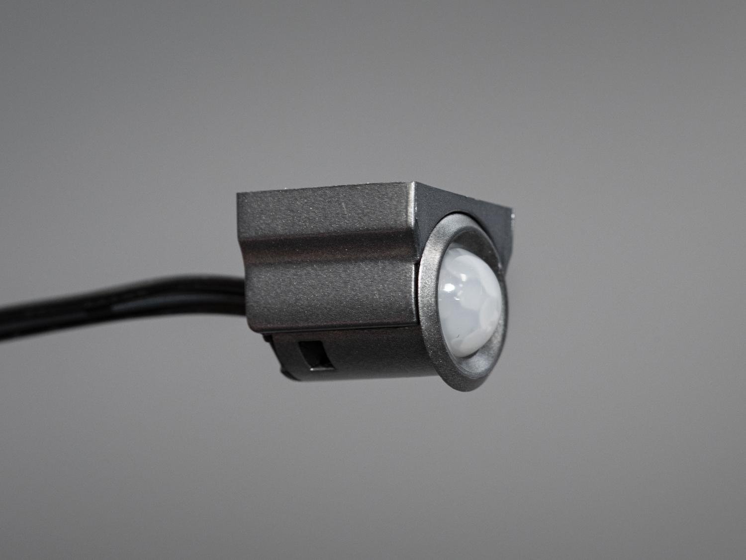 Датчик для керування блоком живлення LED стрічки PIR присутність людини (PSEN-humanPL-cent) - фото 2 Датчик для керування блоком живлення LED стрічки PIR присутність людини (PSEN-humanPL-cent) - фото 2