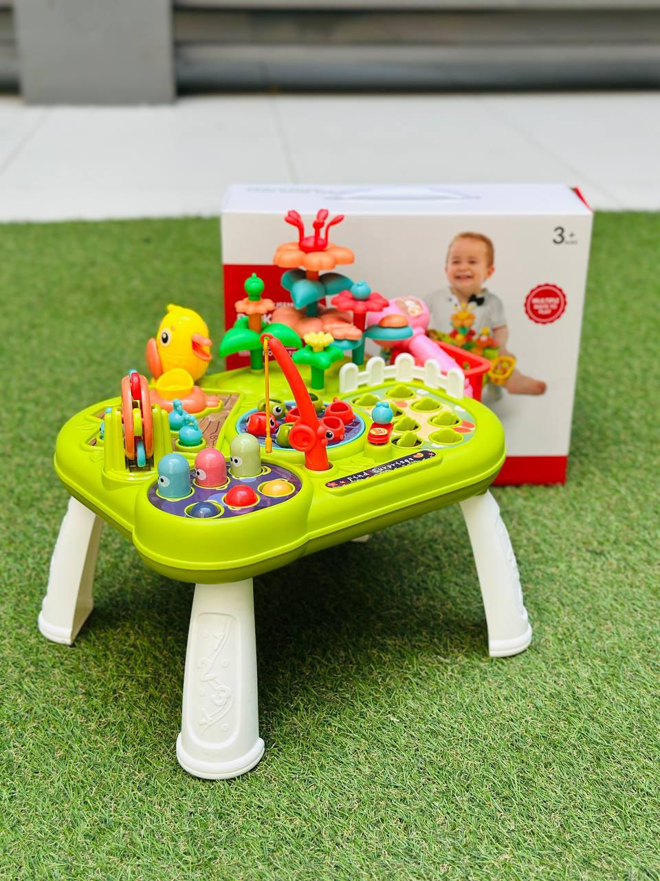 Столик интерактивный Удивительный мир для детей (2232)