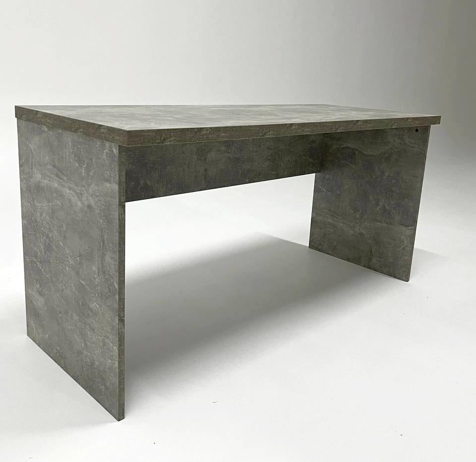 Стол офисный компьютерный Индастриал 150 см (29405035)