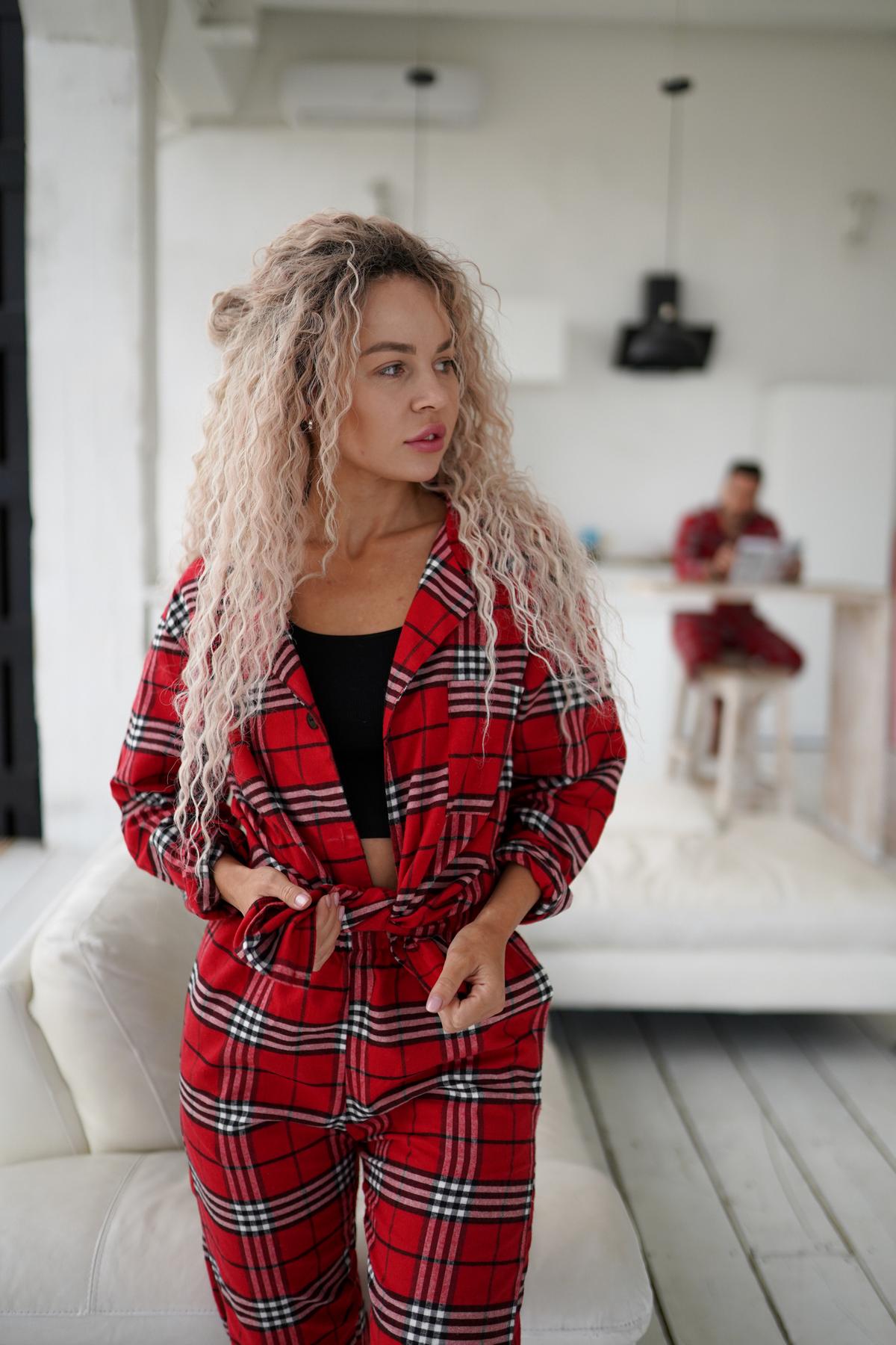 Пижама женская фланелевая домашняя M Красно-белый (24126/4/2) Пижама женская фланелевая домашняя M Красно-белый (24126/4/2)