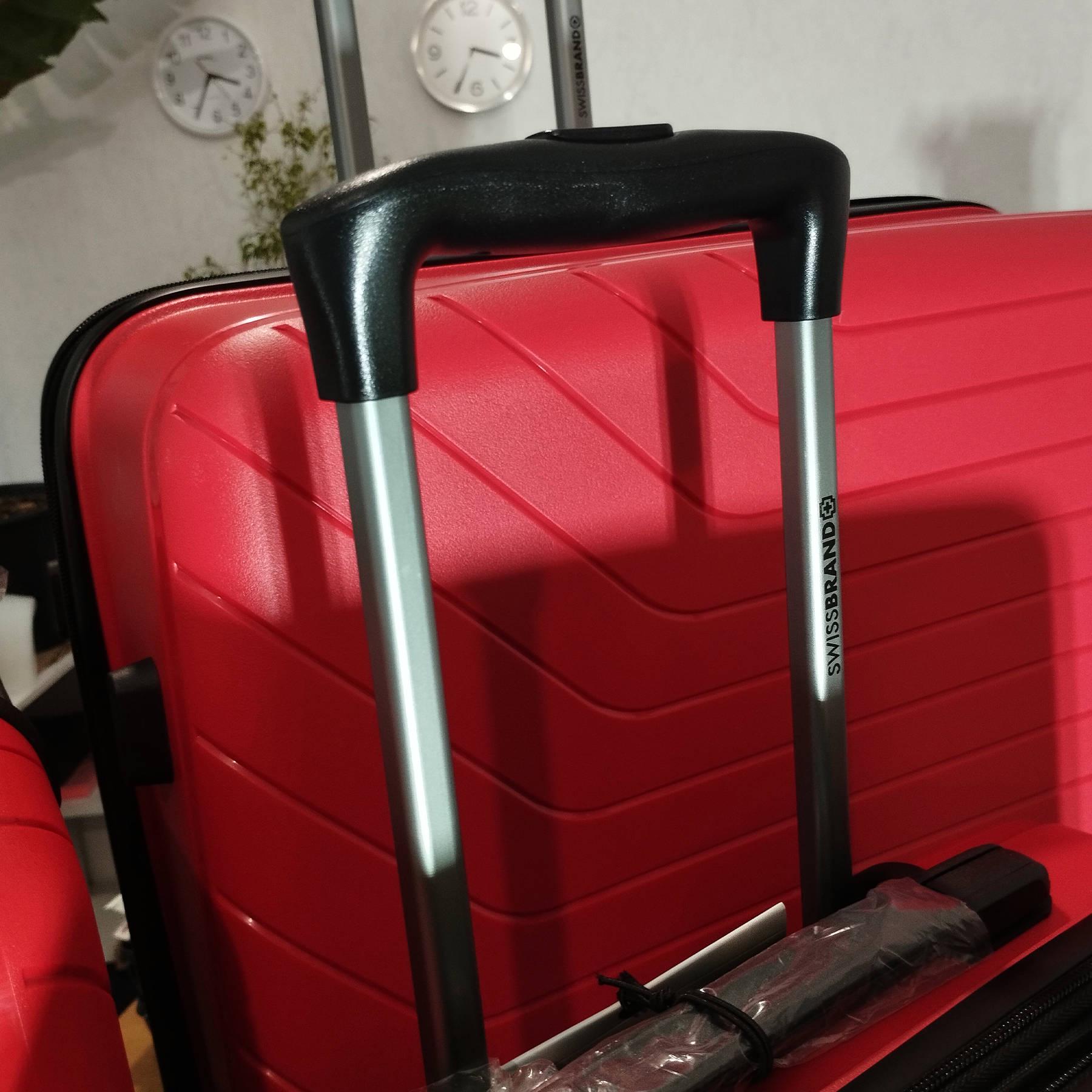 Чемодан большой Swissbrand Eden Polypropylene L Red (SWB_LHEDE201L) - фото 4 Чемодан большой Swissbrand Eden Polypropylene L Red (SWB_LHEDE201L) - фото 4